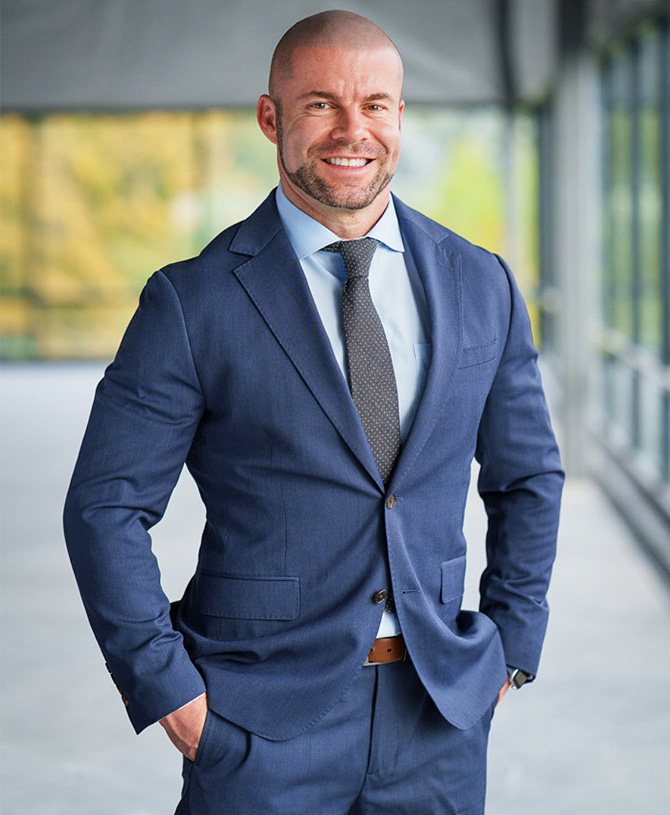 Dr.Mark Leyngold