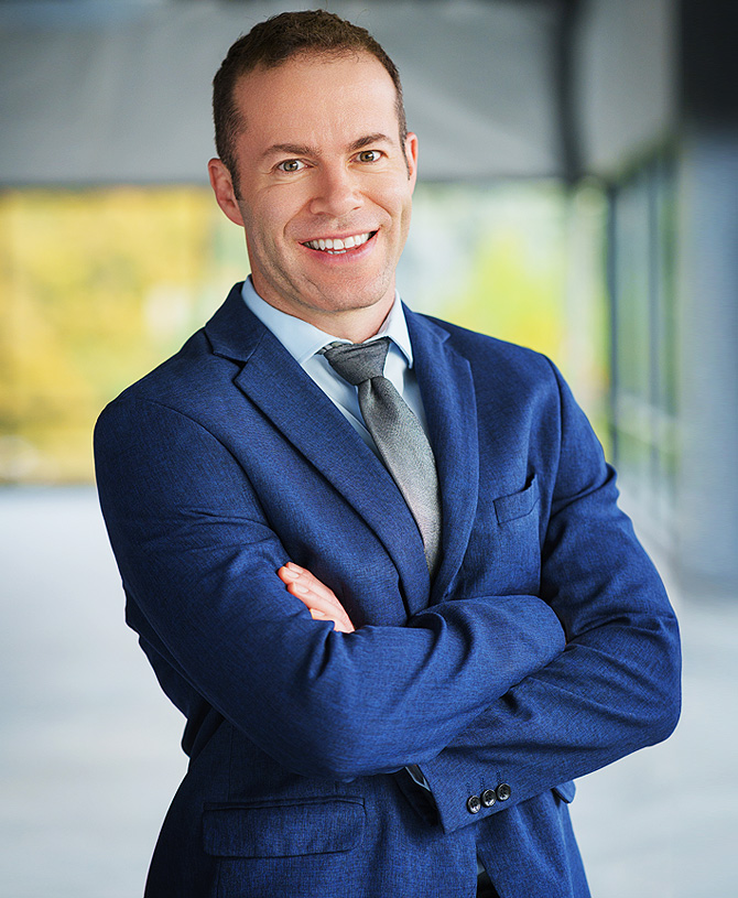 Dr. Ilya Leyngold